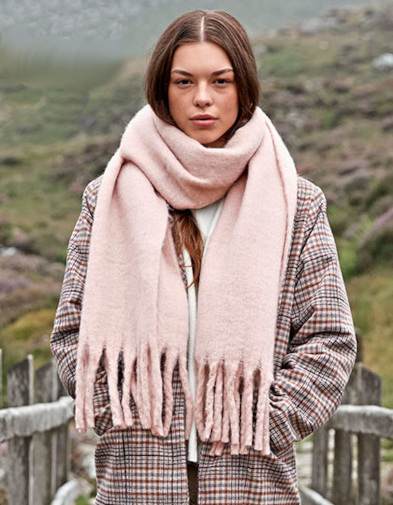 Fluffy Schal Beechfield B496R