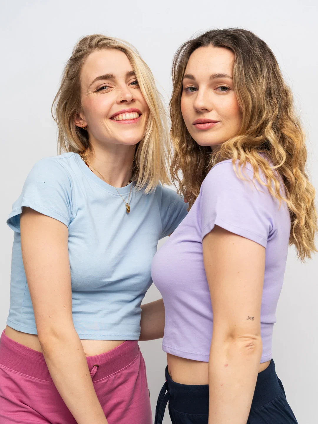 Lady Taylor 2221 Switcher