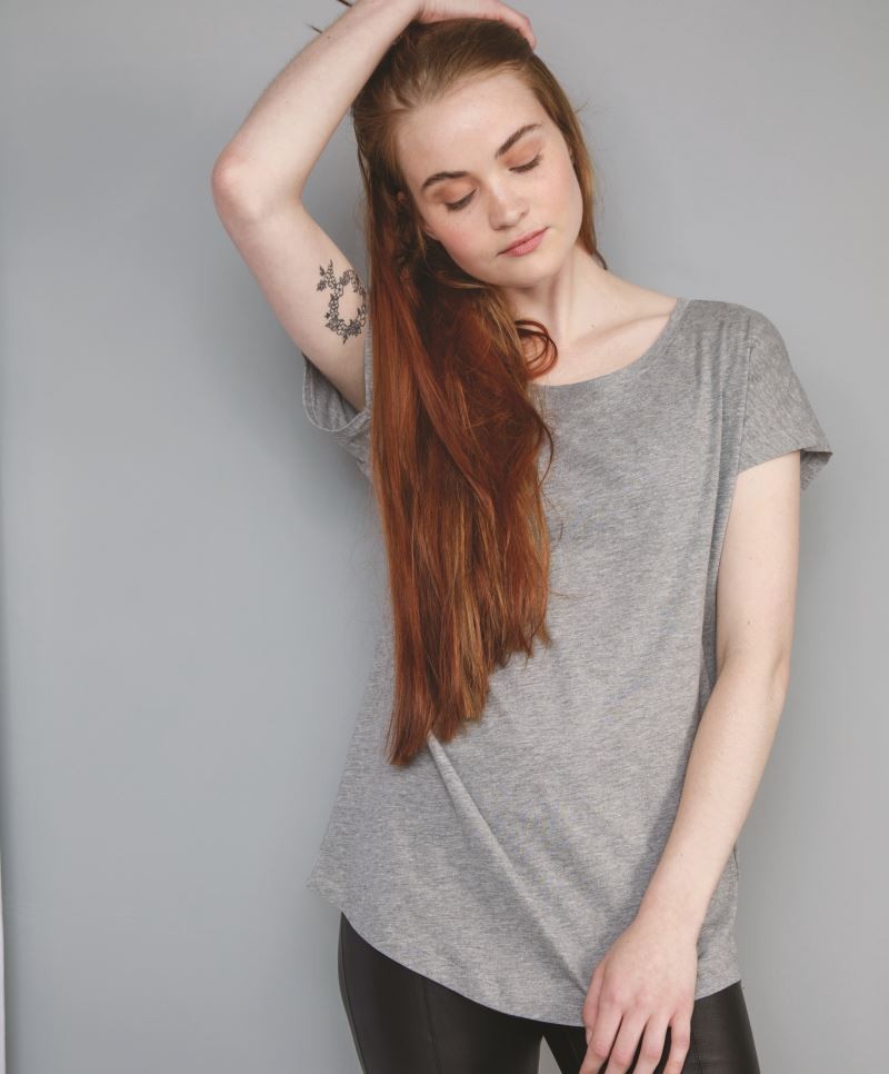 Ladies' T-Shirt "Loose Fit" Mantis M91